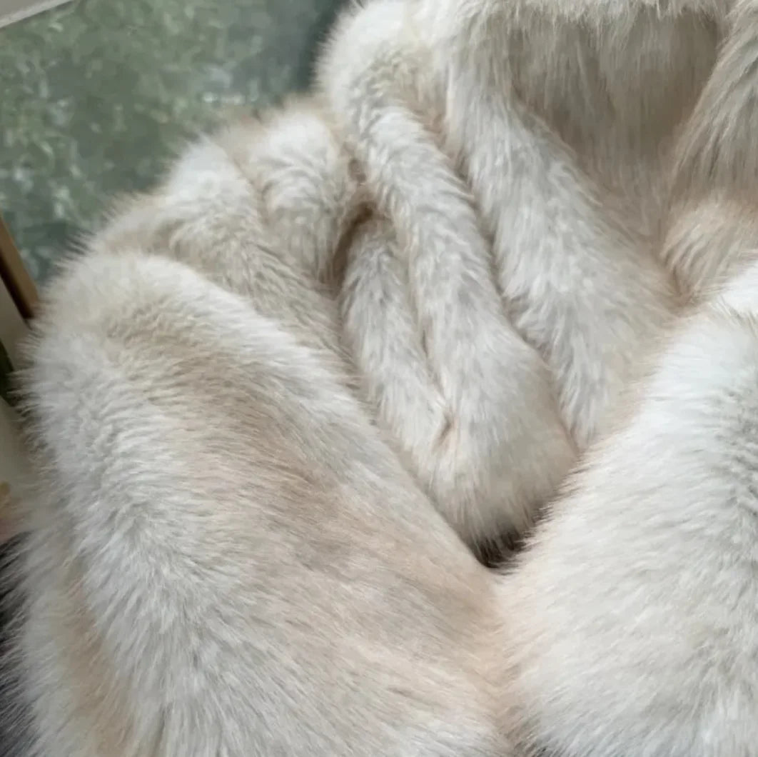 Chic Tokas Faux Fur Jacket