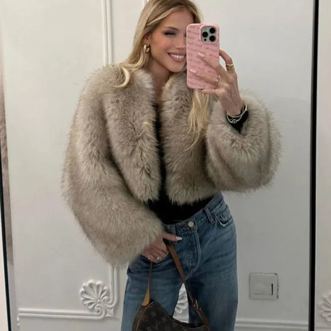 Chic Tokas Faux Fur Jacket