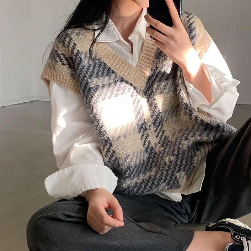 Women's Casual Plaid Knit Vest